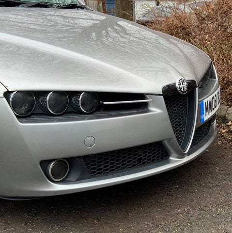 159 V Grill Kit (Vinyl Wrapped V + Mesh + Badge Wrap)